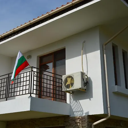 Guest house Green Valley Guest Houses Gyul'ovtsa