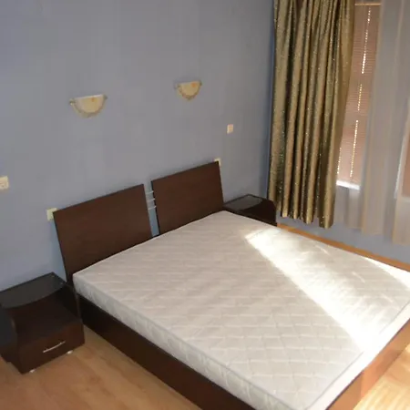 Green Valley Guest Houses * Gyul'ovtsa
